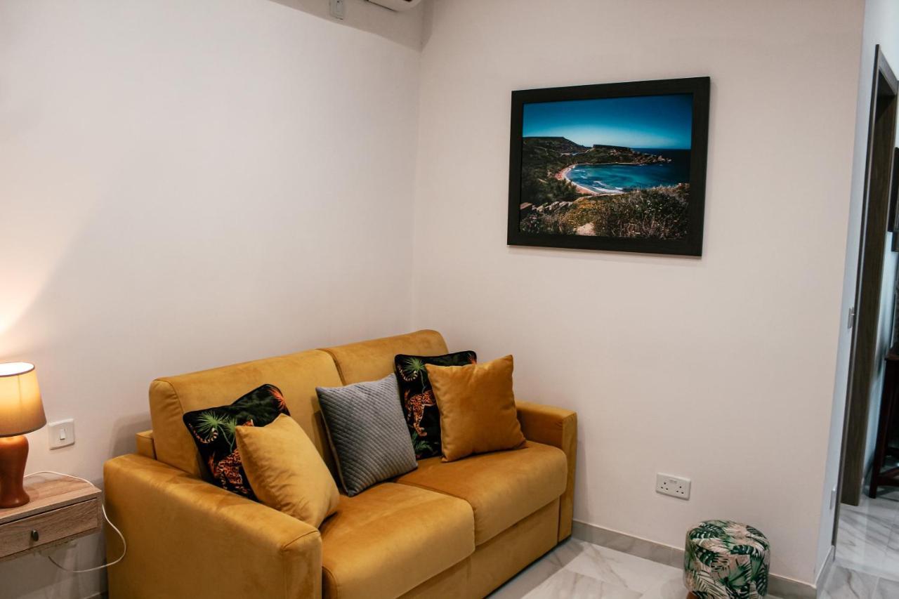 Qliving Central New Apartments Gzira Sliema Promenade Exterior foto